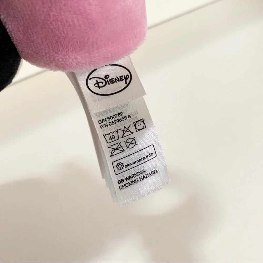 NWOT pink Minnie mouse plush bracelet